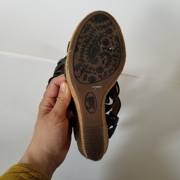 SOFFT Black Leather Heeled Wedge Espadrille Sandals Size 9.5 - Picture 4 of 7